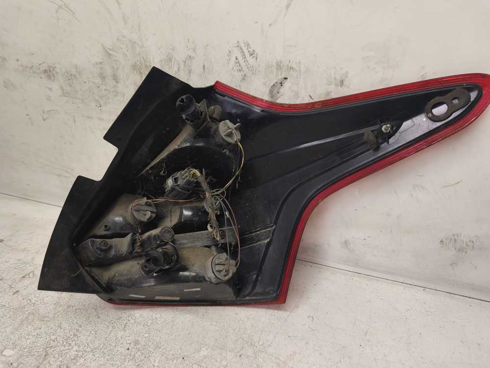 FEU ARRIERE GAUCHE FORD FOCUS - Vue 2